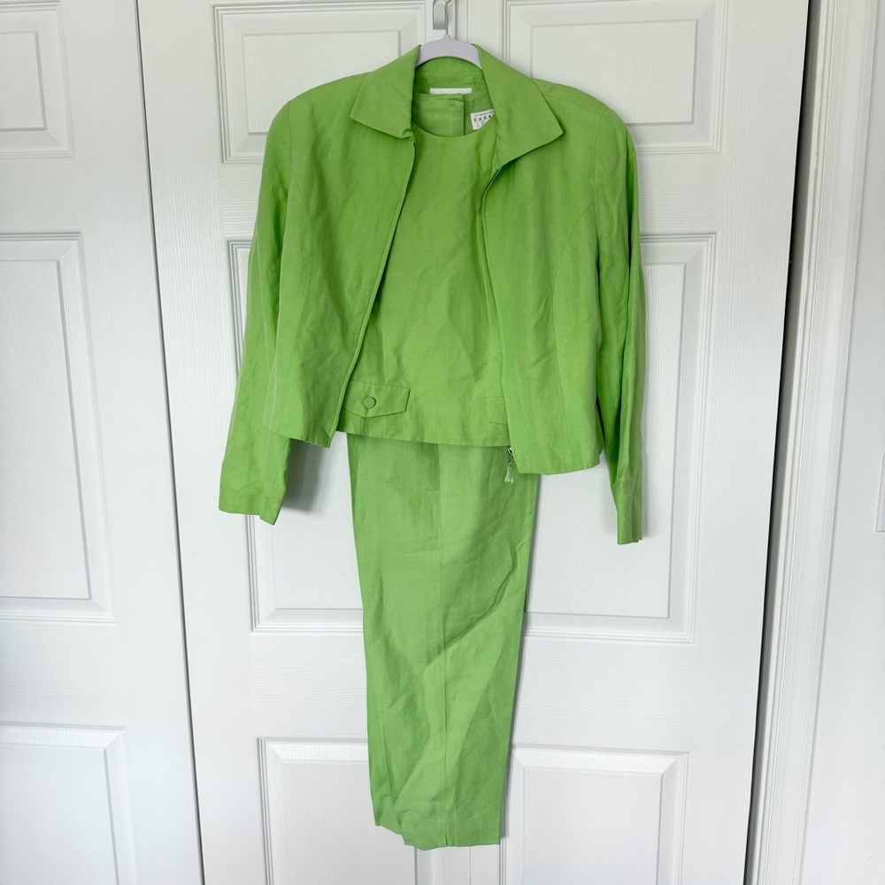 Vintage Express Lime Green Linen/Silk 3 piece business suit - See details